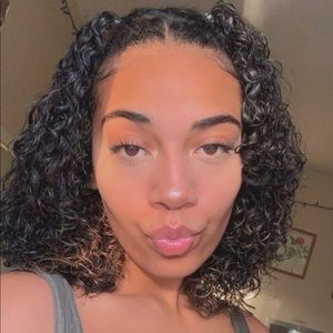 Meet your Posher, Kassiah
